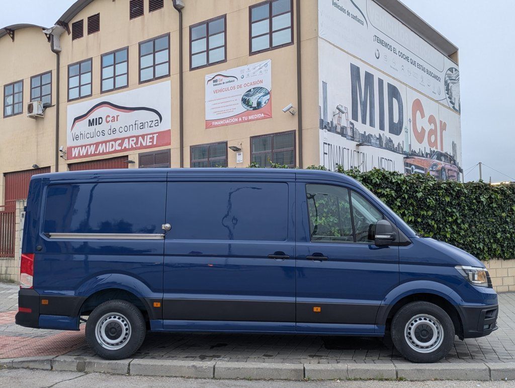 Foto del VOLKSWAGEN Crafter Furgón 2.0TDI SCR 4M 30 BM L3H2 103kW