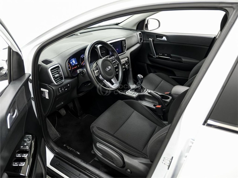 Foto del KIA Sportage 1.6 MHEV Business DCT 4x2 136