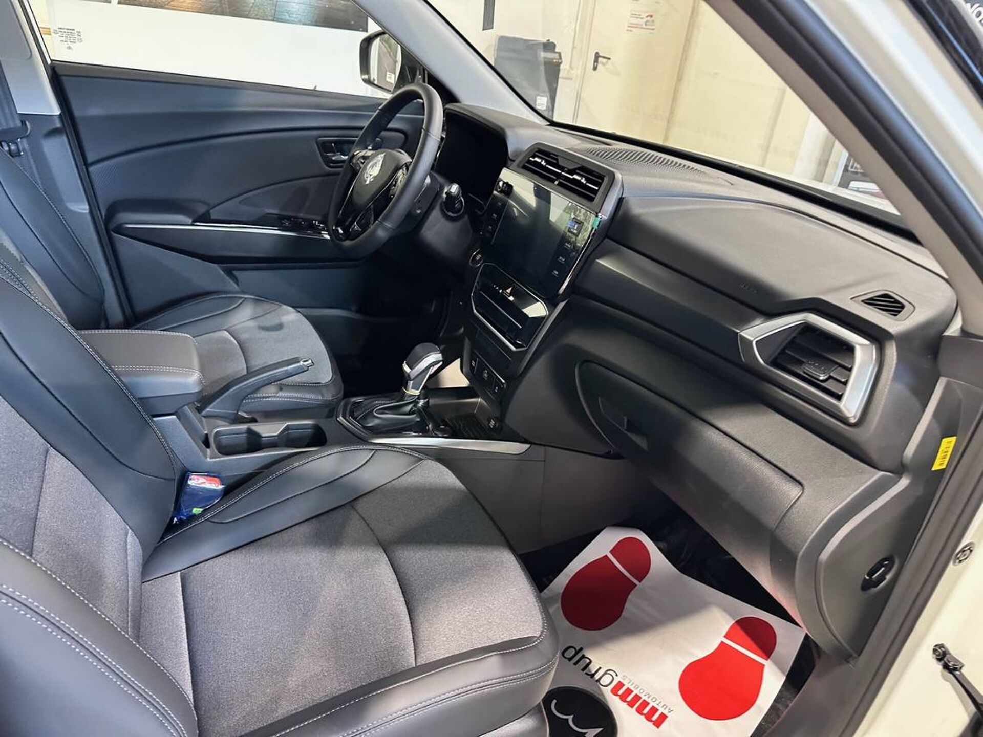 Imagen 2 de SSANGYONG KGM Tivoli