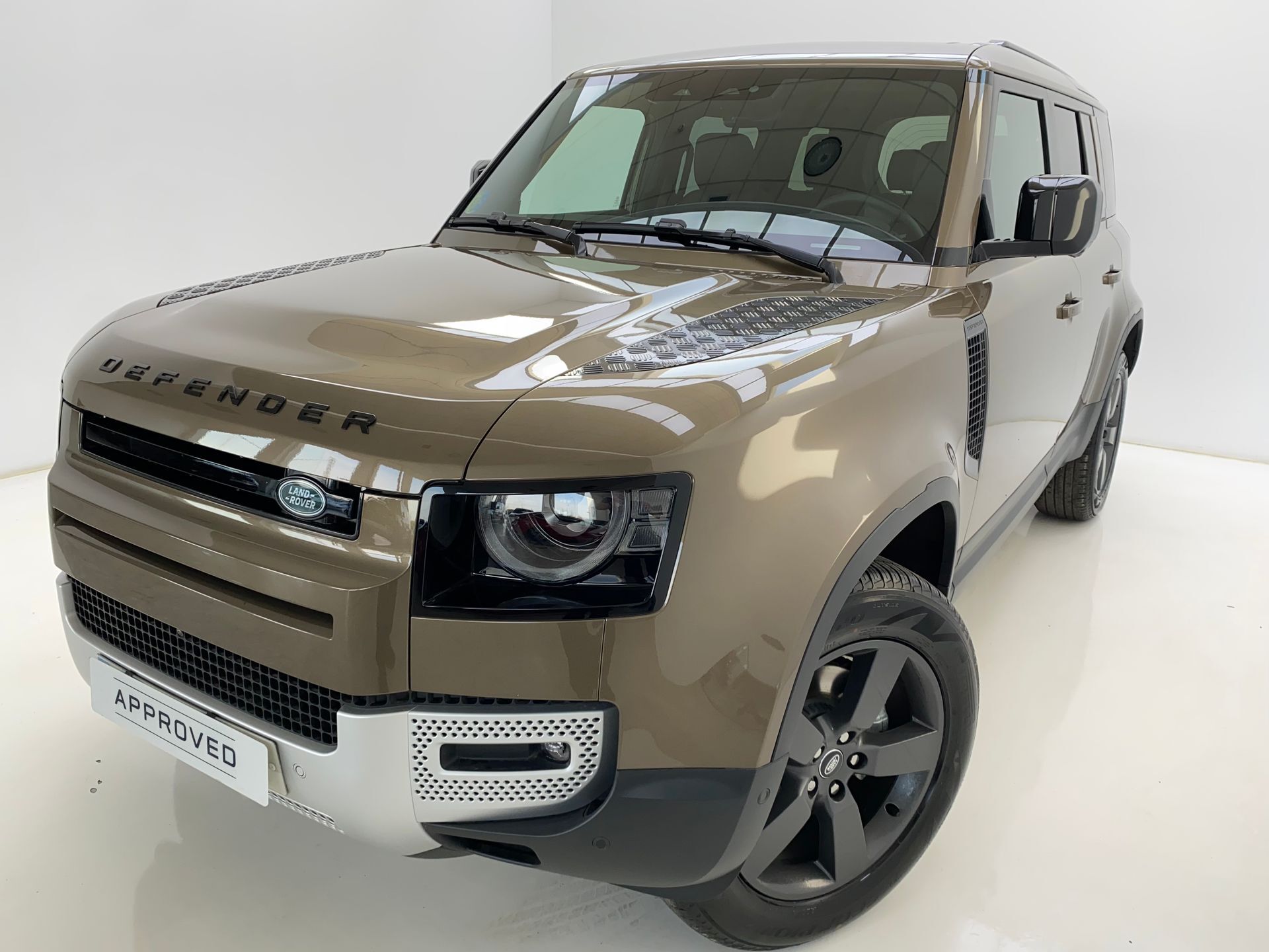 LAND ROVER Defender (110 3.0D I6 MHEV S 4WD Auto 183 kW (249 CV)) en Barcel