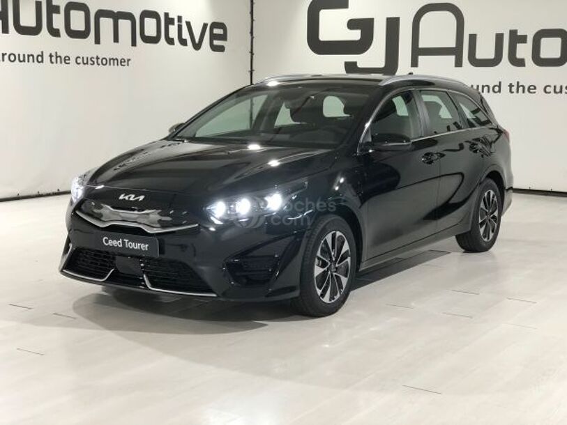 Foto del KIA Ceed Tourer 1.6 PHEV eDrive Aut.