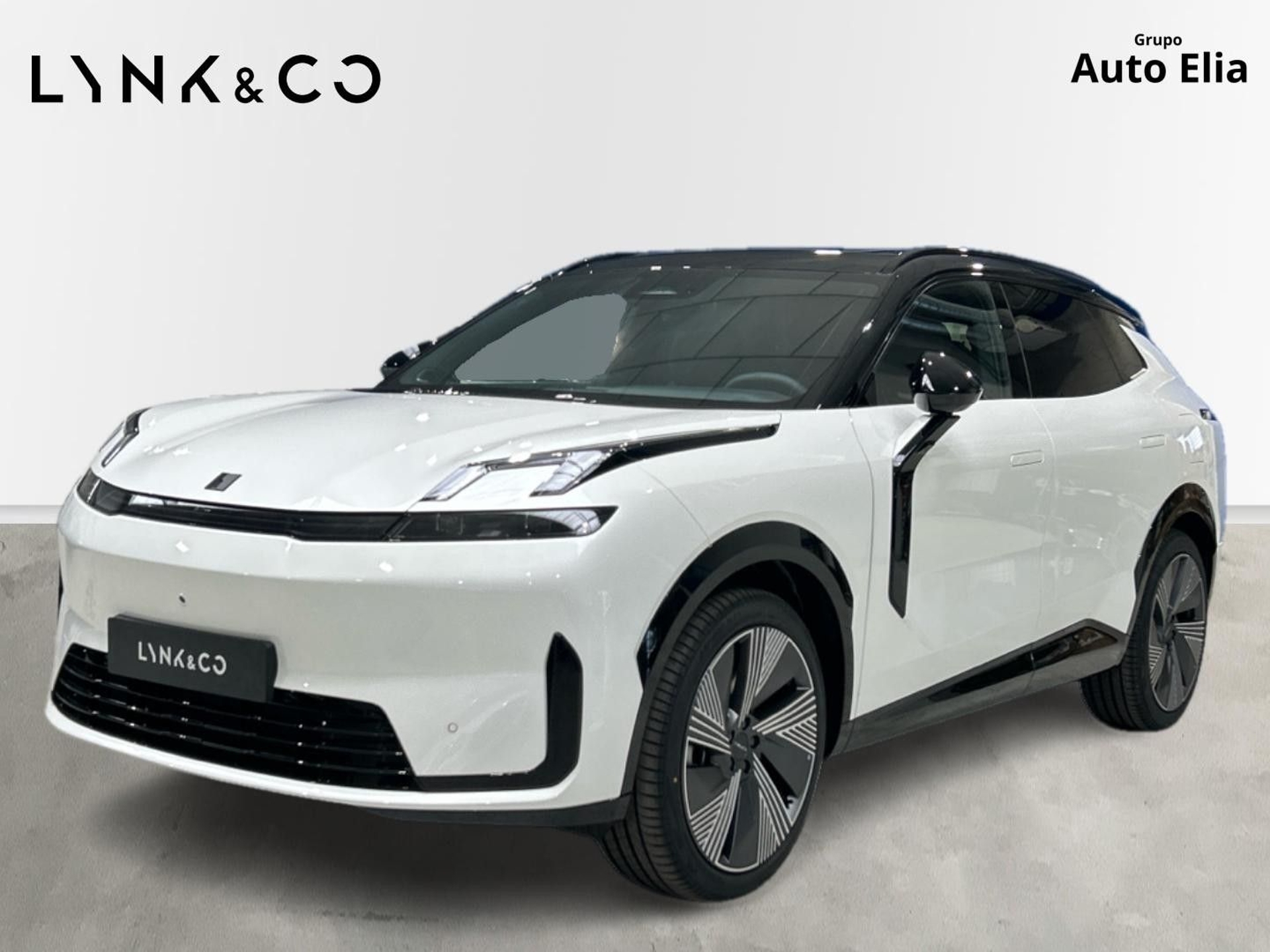 Imagen de LYNK & CO 08