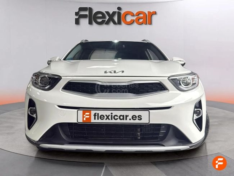 Foto del KIA Stonic 1.0 T-GDi MHEV iMT Concept Plus 100