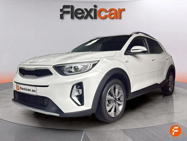 Foto del KIA Stonic 1.0 T-GDi MHEV iMT Concept Plus 100