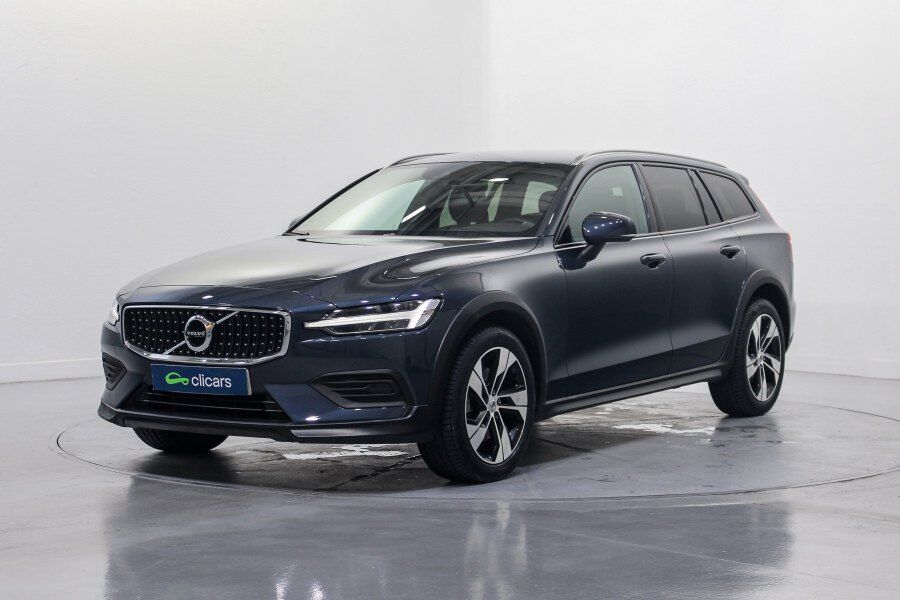 VOLVO V60 Cross Country (V60 Cross Country B4 Pro AWD Aut.) en Madrid