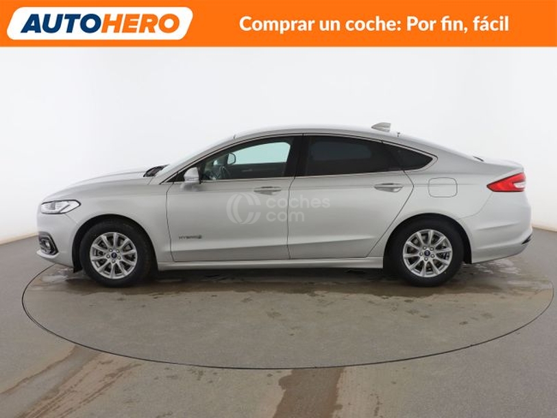 Foto del FORD Mondeo Sedán 2.0 HEV Titanium