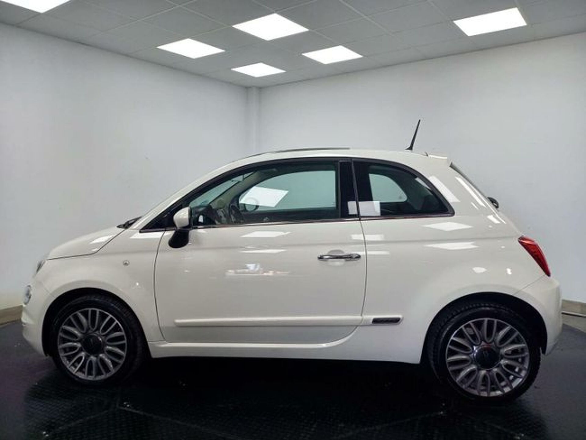 Imagen 3 de FIAT 500