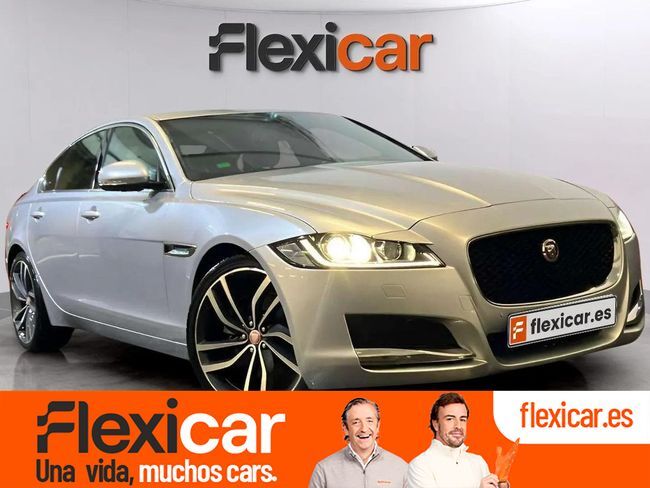 Foto del JAGUAR XF 2.0i4D R-Sport Aut. 180