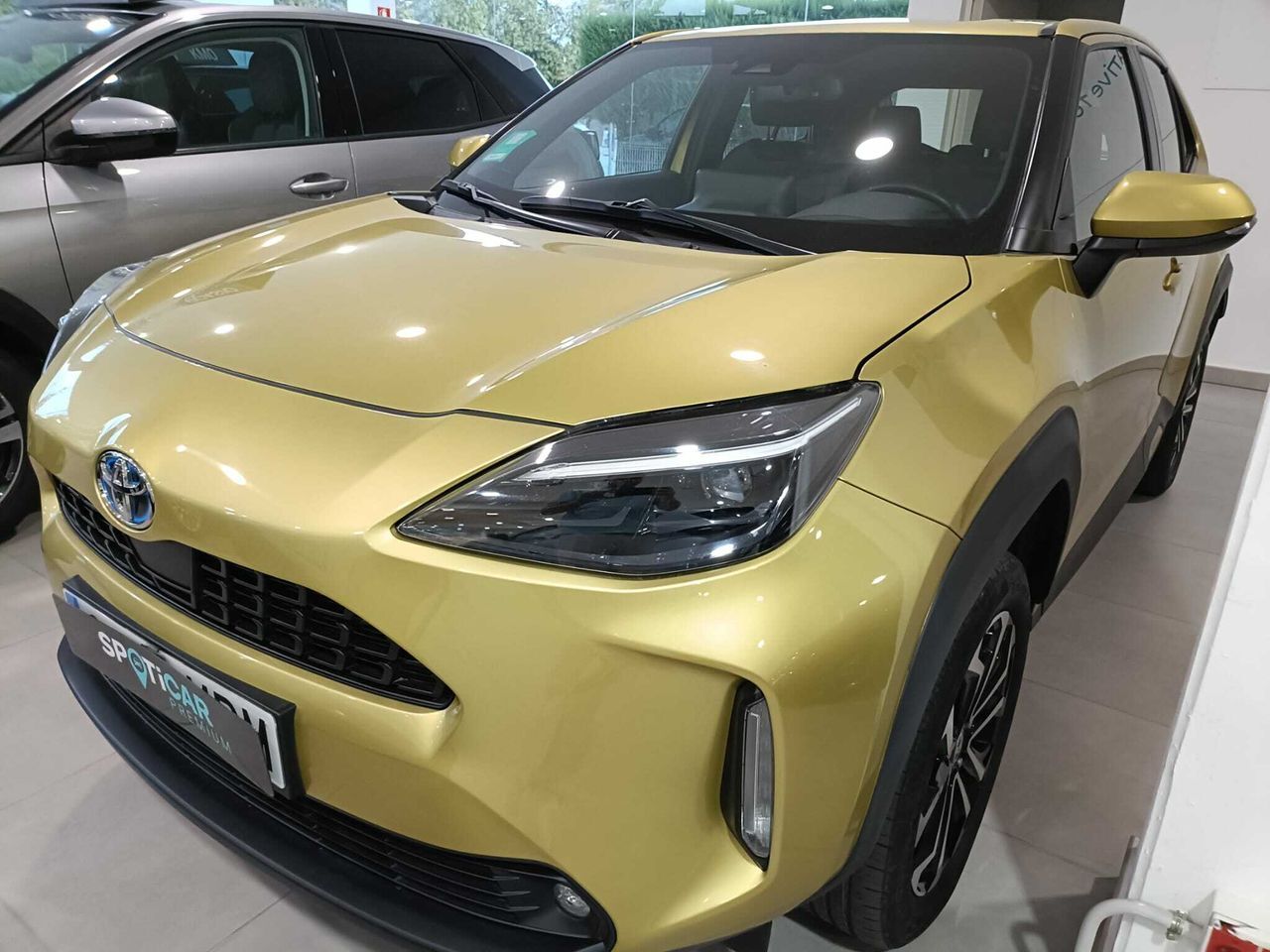 TOYOTA Yaris Cross (1.5 120H Active Tech) en Barcelona
