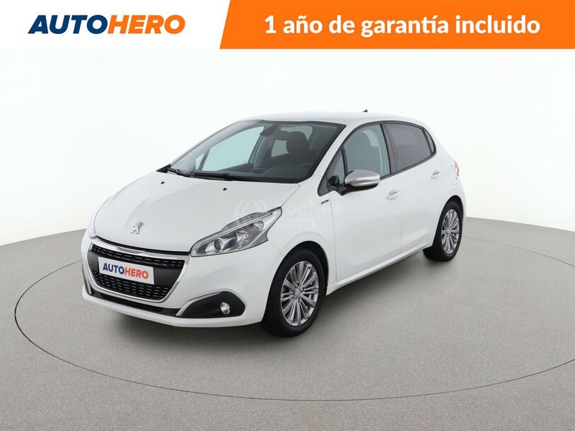 Foto del PEUGEOT 208 1.2 PureTech S&S Signature 82