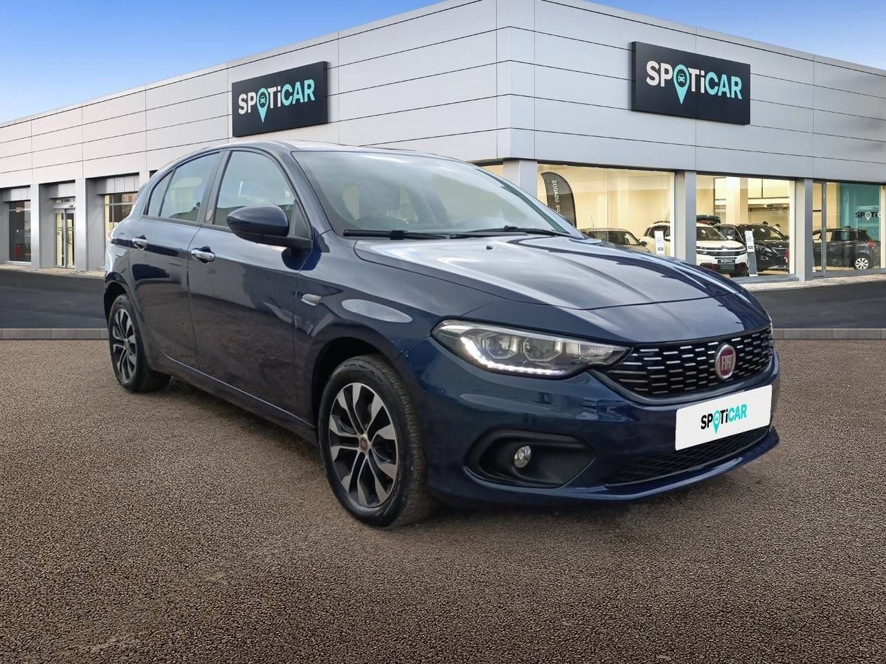 Foto del FIAT Tipo 1.4 T-Jet Mirror
