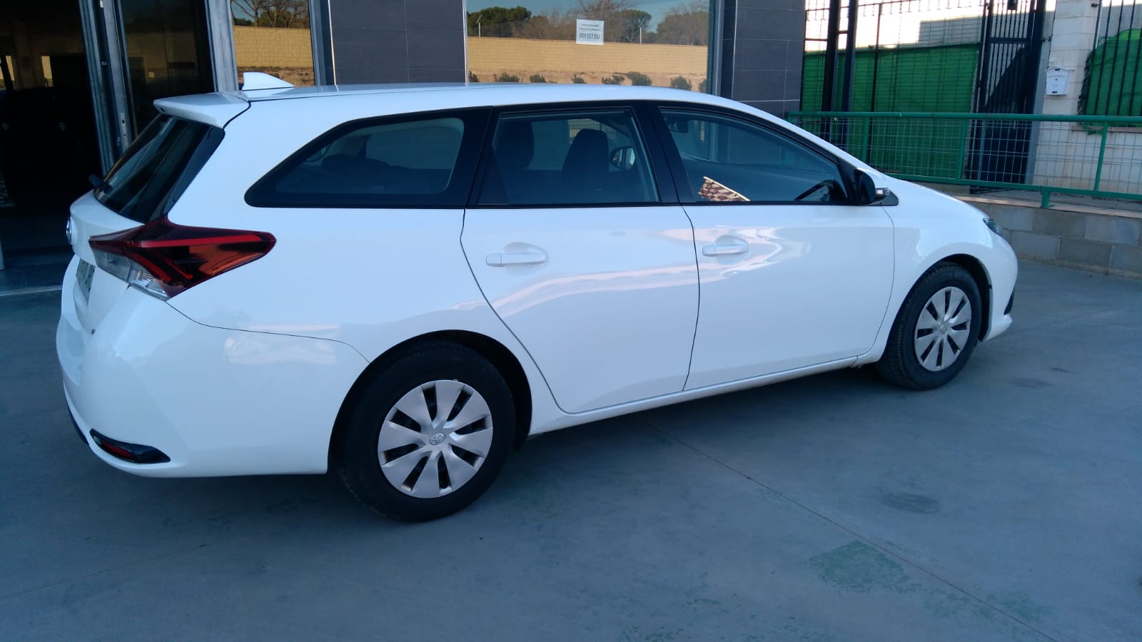 Foto del TOYOTA Auris Touring Sports 90D Active