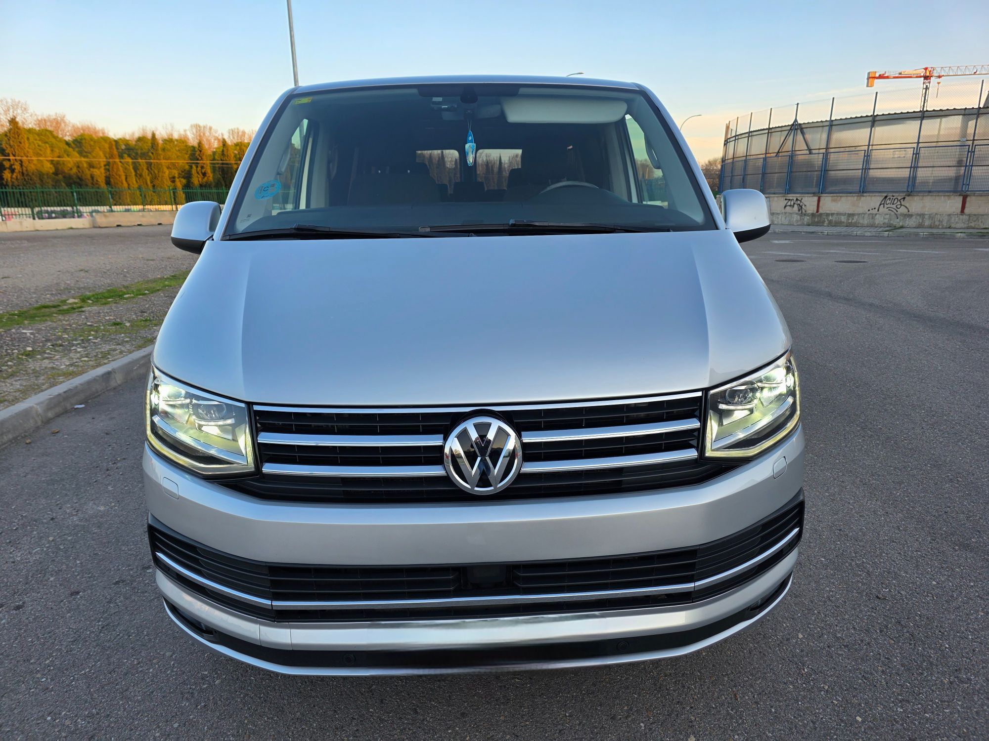 Foto del VOLKSWAGEN Caravelle 2.0TDI BMT Premium DSG 150kW