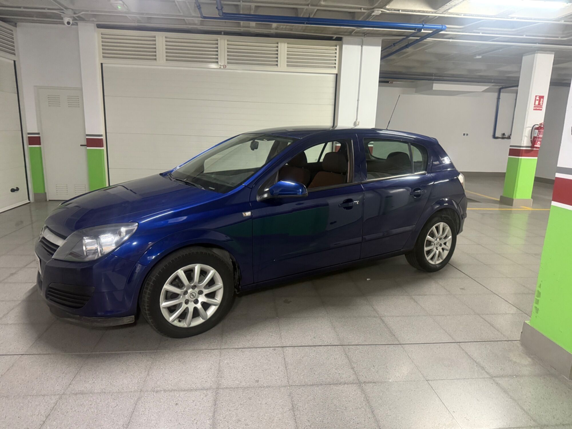 OPEL Astra (1.9CDTi Cosmo) en Murcia