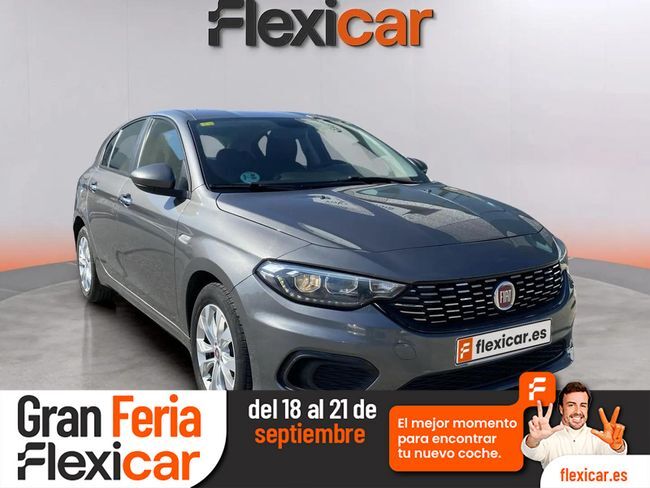 FIAT Tipo (1.4 16v Easy 70kW (95CV) gasolina 5p.) en Málaga