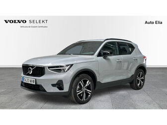 Imagen de VOLVO XC40 B3 Plus Dark Aut.