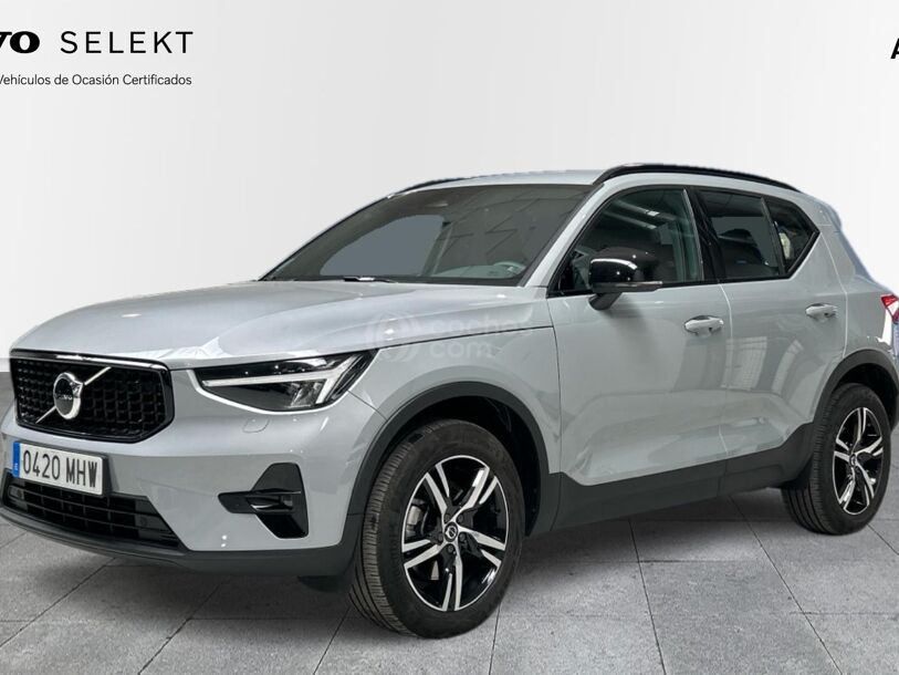 Foto del VOLVO XC40 B3 Plus Aut.