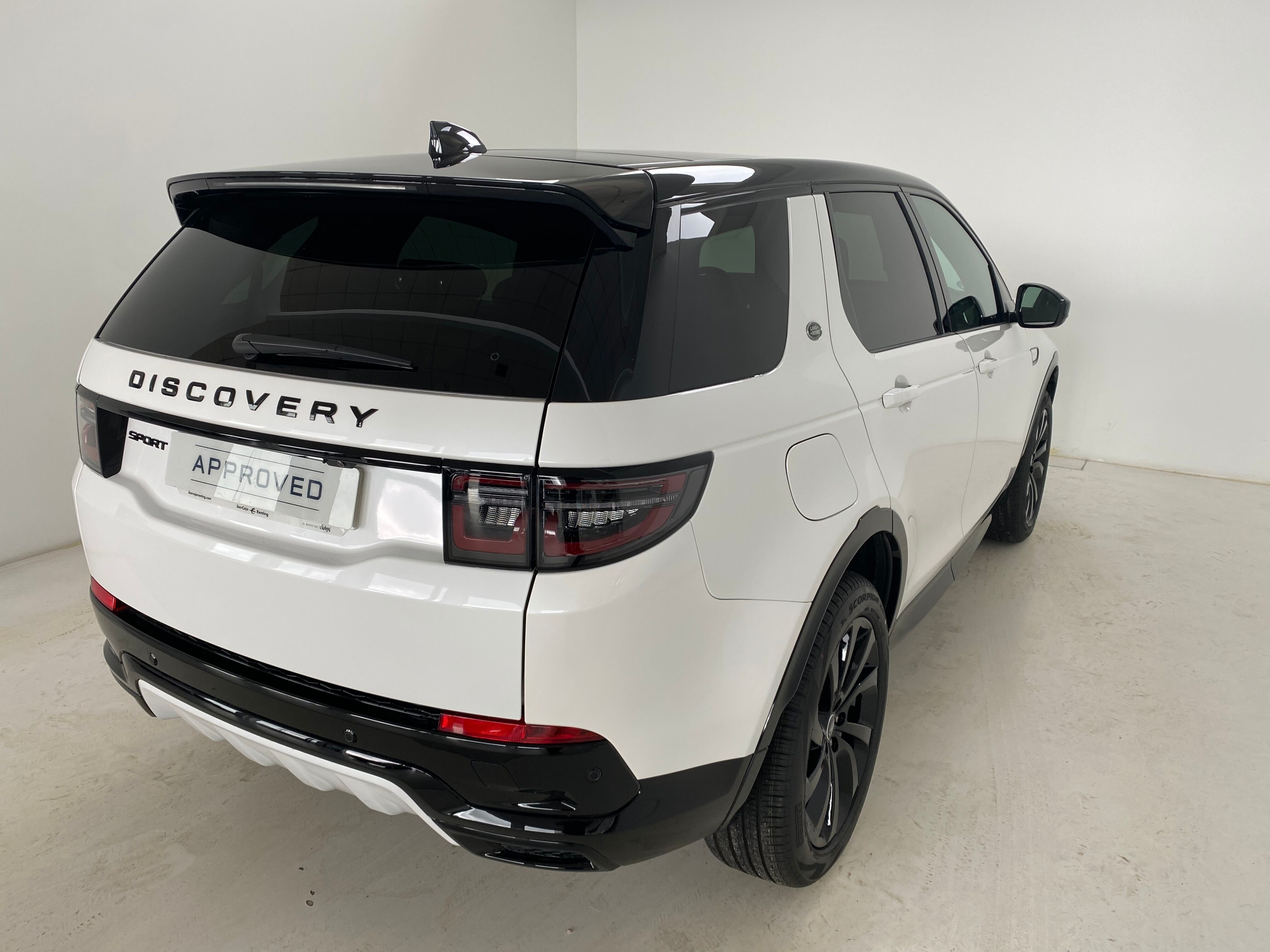 Foto del LAND ROVER Discovery Sport 2.0D TD4 MHEV Dynamic SE AWD Auto 204