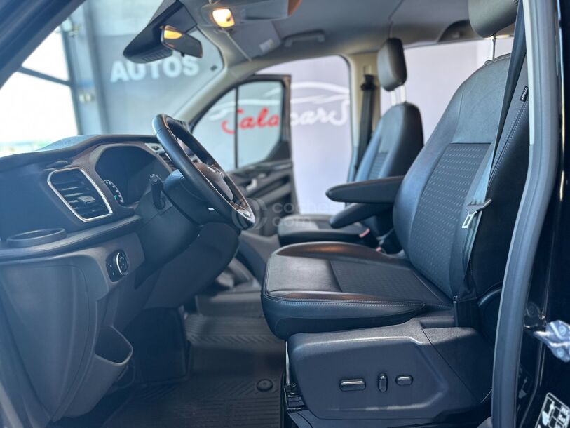 Foto del FORD Transit Custom Grand Tourneo Custom 2.0TDCI Titanium X Aut. 185