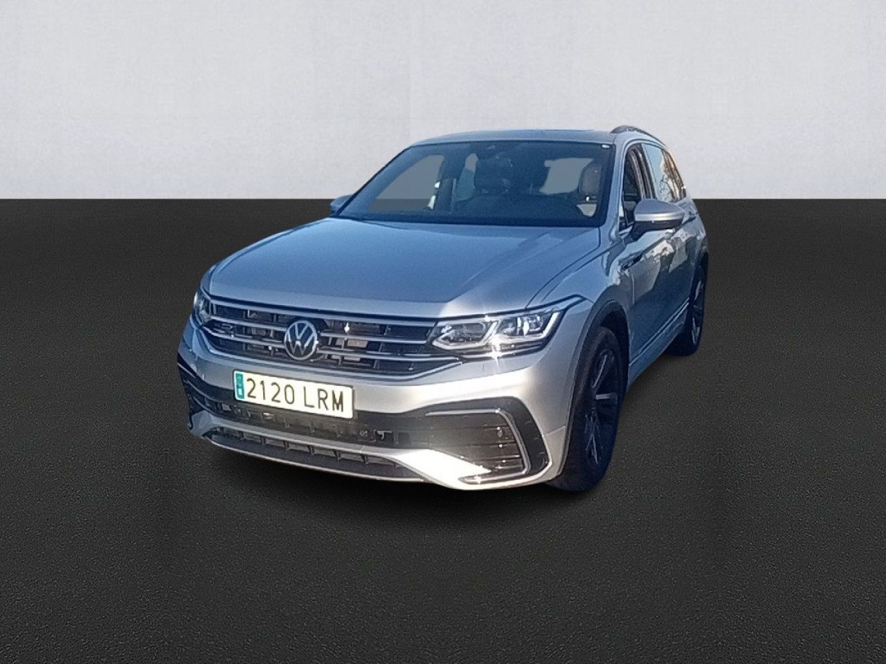 VOLKSWAGEN Tiguan (R-Line 2.0 TDI 110 kW (150 CV) DSG) en Madrid