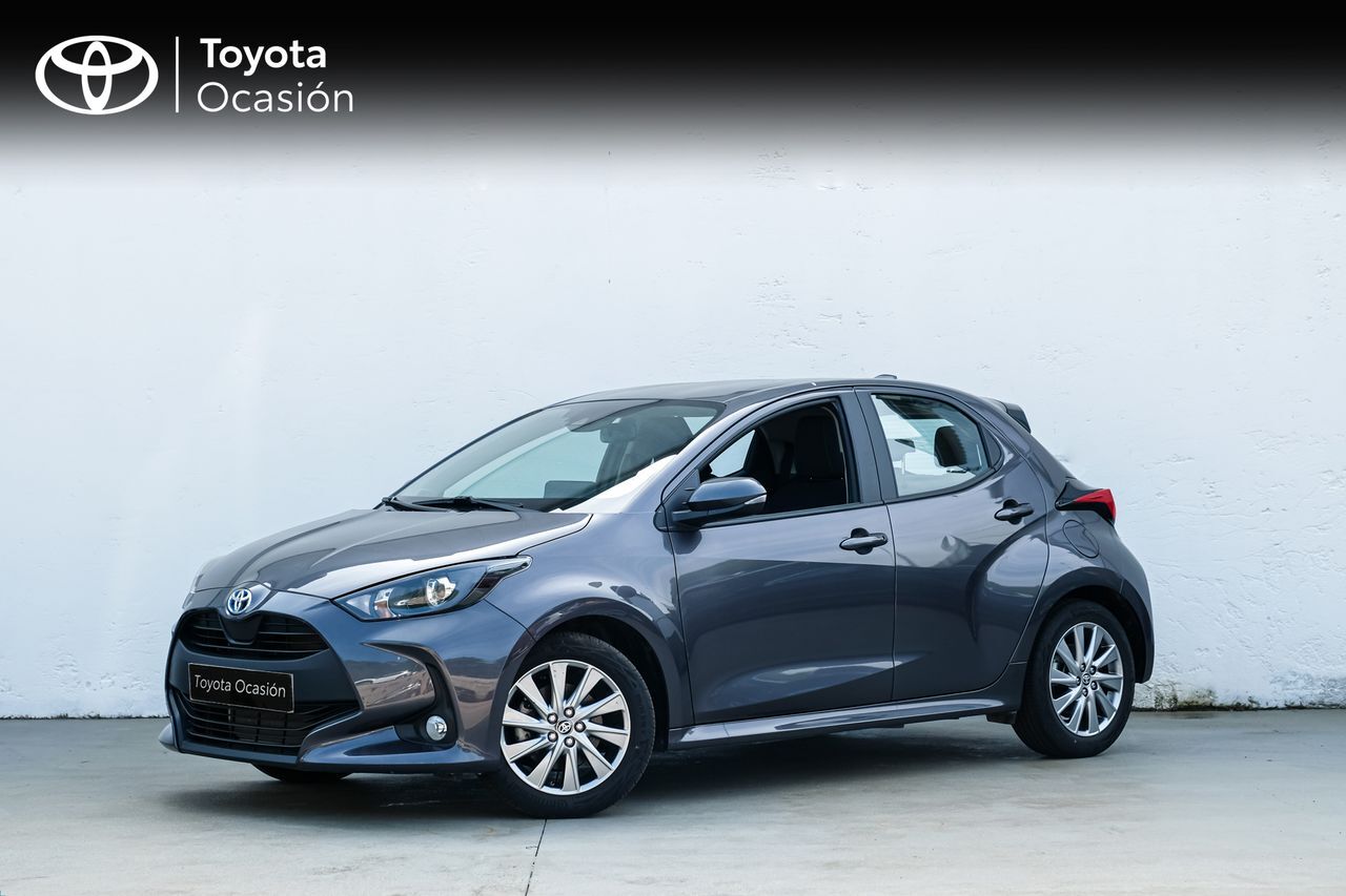 TOYOTA Yaris (120H e-CVT 5P Active Tech) en Coruña, A