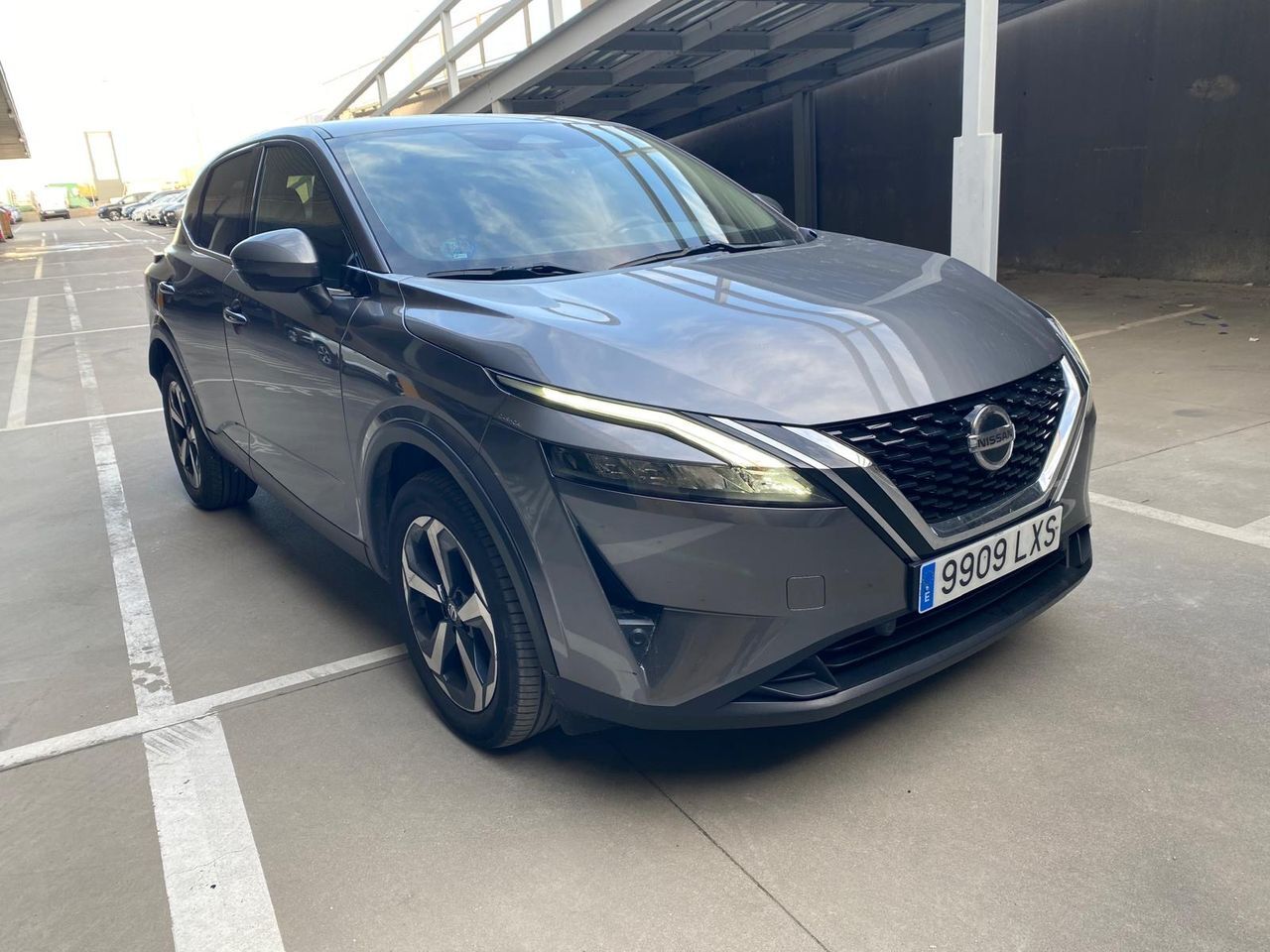 Foto del NISSAN Qashqai 1.3 DIG-T mHEV 12V N-Connecta 4x2 Aut. 116kW