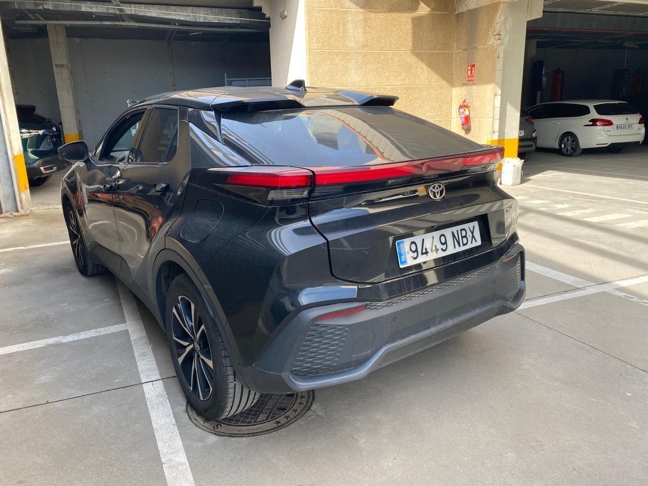 Foto del TOYOTA C-HR 200H Advance
