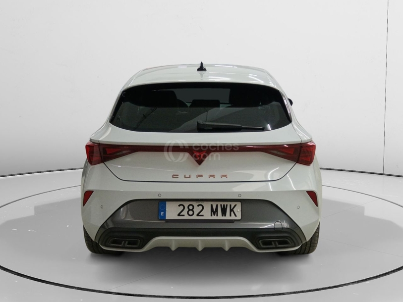 Foto del CUPRA León 1.5 ETSI DSG 110Kw