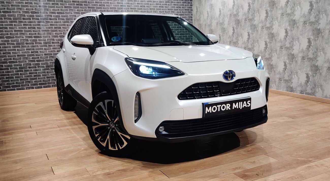 TOYOTA Yaris Cross (120H Style) en Málaga