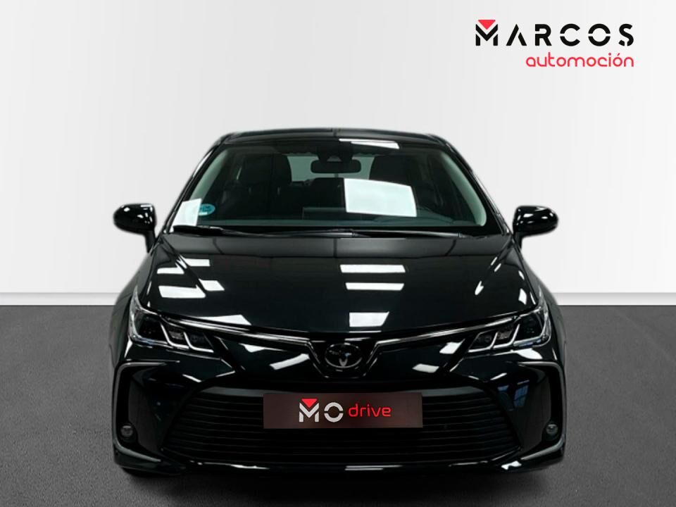 Foto del TOYOTA Corolla Sedán 140H Eco