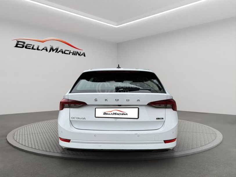 Foto del SKODA Octavia Combi 1.0 TSI MHEV Ambition DSG 81kW
