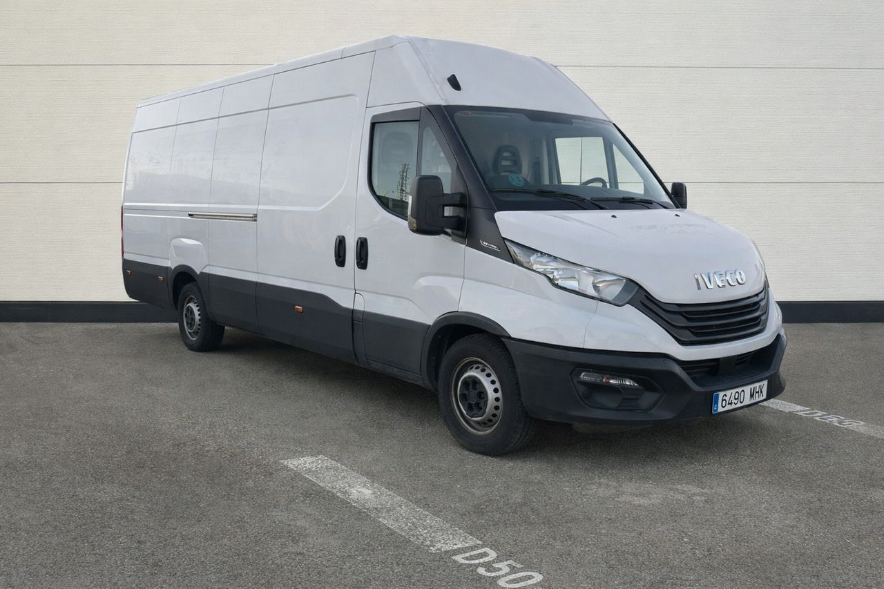 Foto del IVECO Daily Furgón 35C16 V 4100 H2 16.0 156