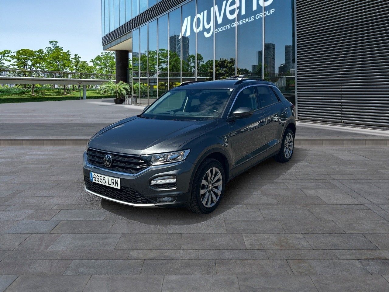 VOLKSWAGEN T-Roc (Advance 1.5 TSI 110 kW (150 CV) DSG) en Madrid
