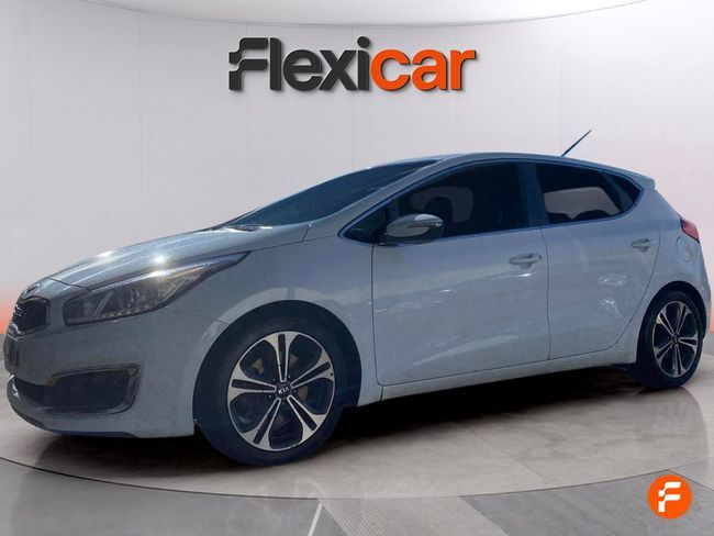 Foto del KIA Ceed Pro_Cee´d 1.6CRDI VGT Drive 136