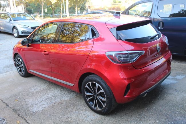 Foto del RENAULT Clio TCe Techno 67kW