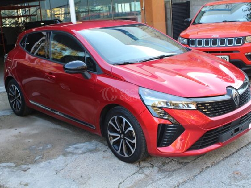 Foto del RENAULT Clio TCe Techno 67kW