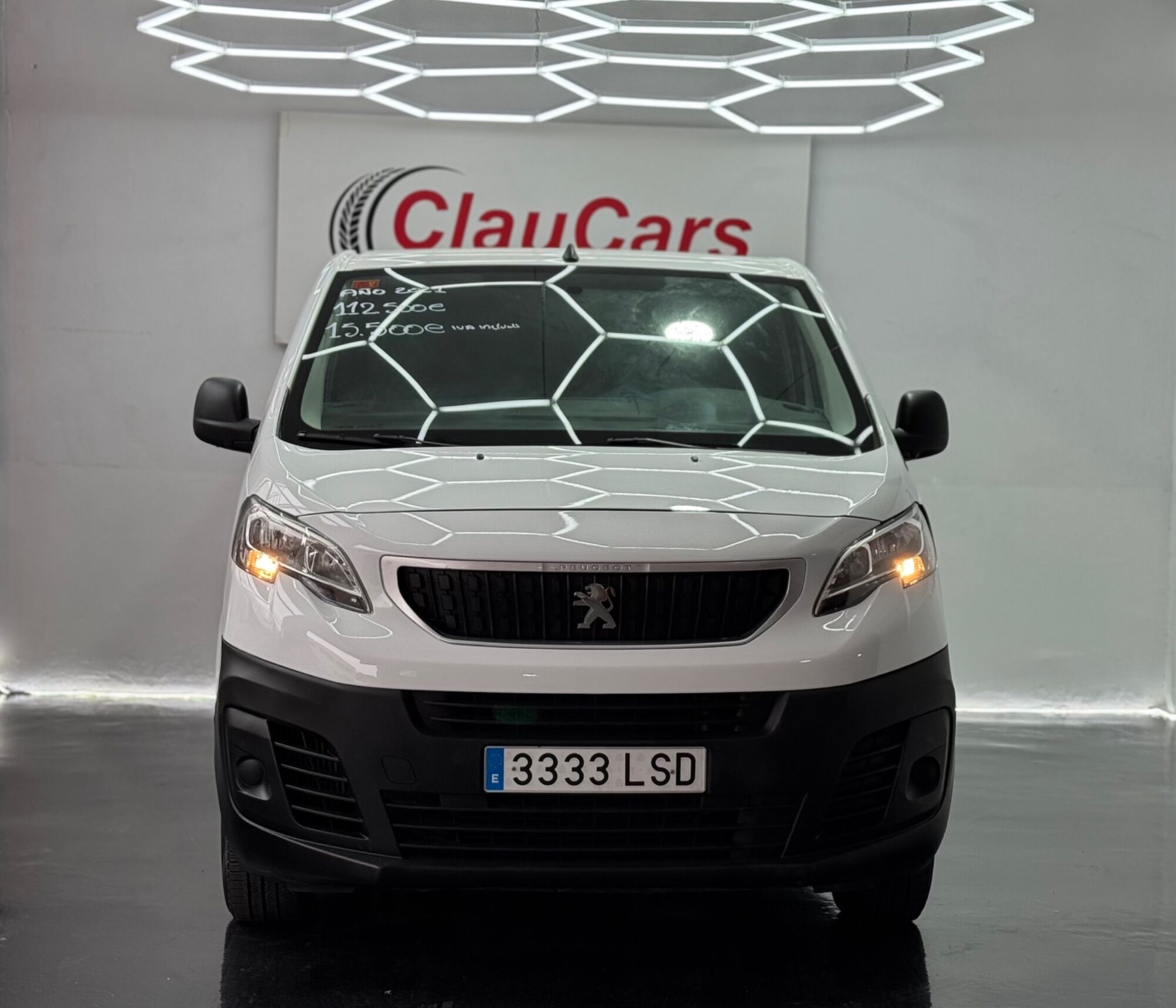 Foto del PEUGEOT Expert Fg. Standard 1.5BlueHDi S&S Premium 100