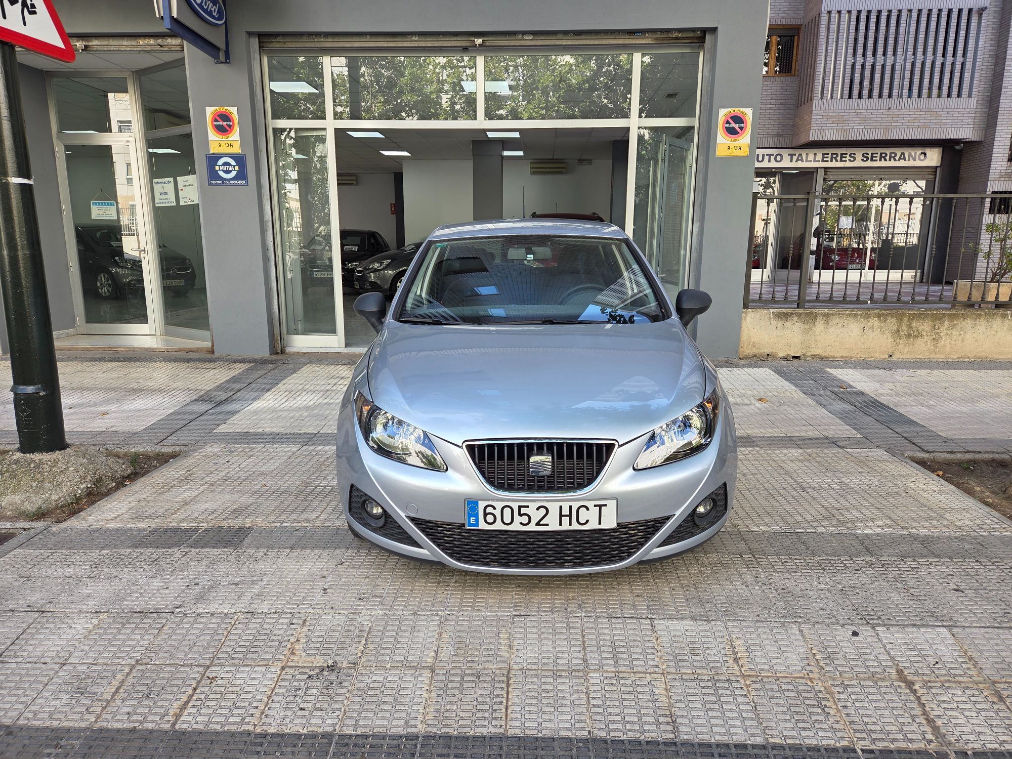 SEAT Ibiza (1.4 Reference) en Zaragoza