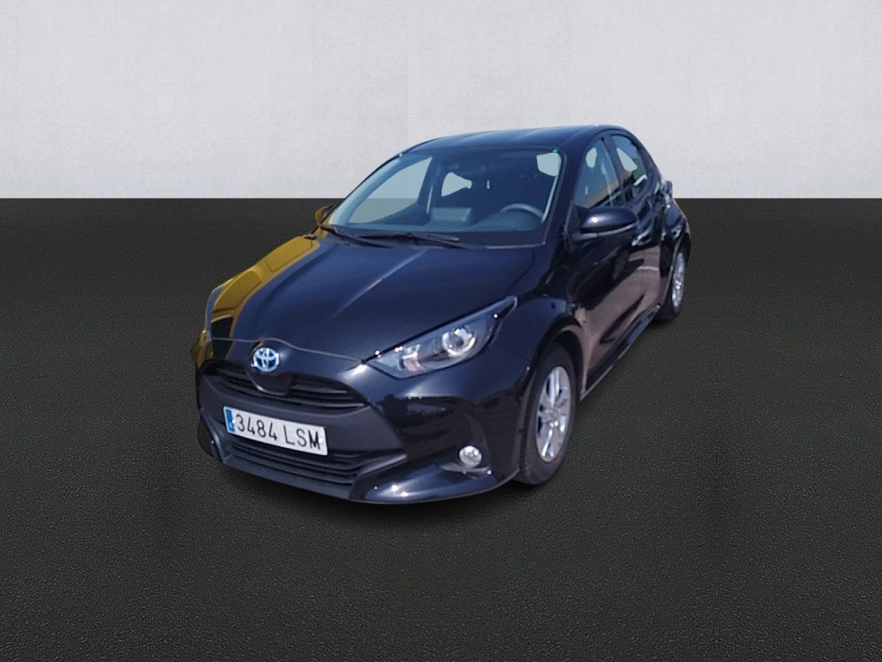 TOYOTA Yaris (1.5 120H Business Plus 85 kW (116 CV)) en Madrid