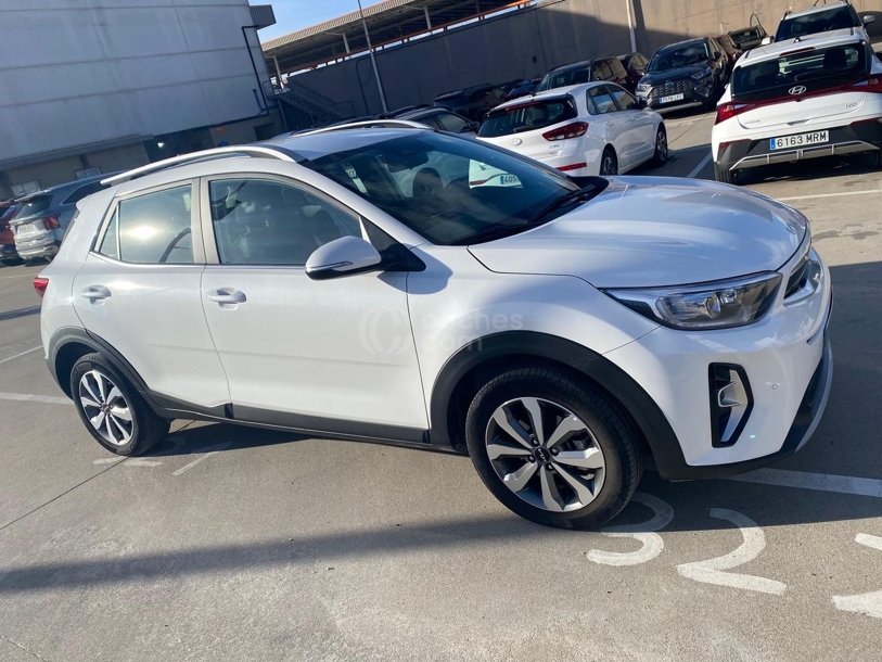Foto del KIA Stonic 1.0 T-GDi MHEV Drive 100