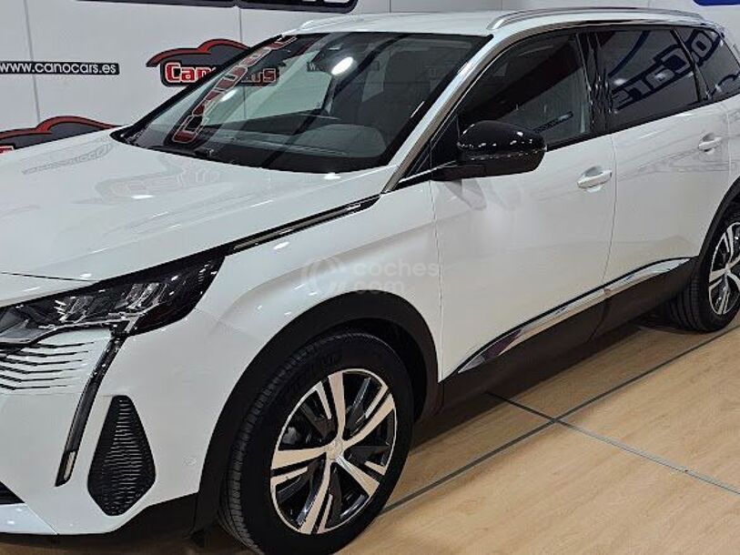 Foto del PEUGEOT 5008 SUV 5008 1.5BlueHDi S&S Allure 130