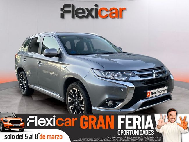 Foto del MITSUBISHI Outlander PHEV Kaiteki 4WD