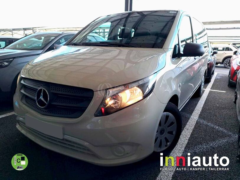 Foto del MERCEDES Vito Tourer 119 CDI Pro Compacta Aut.