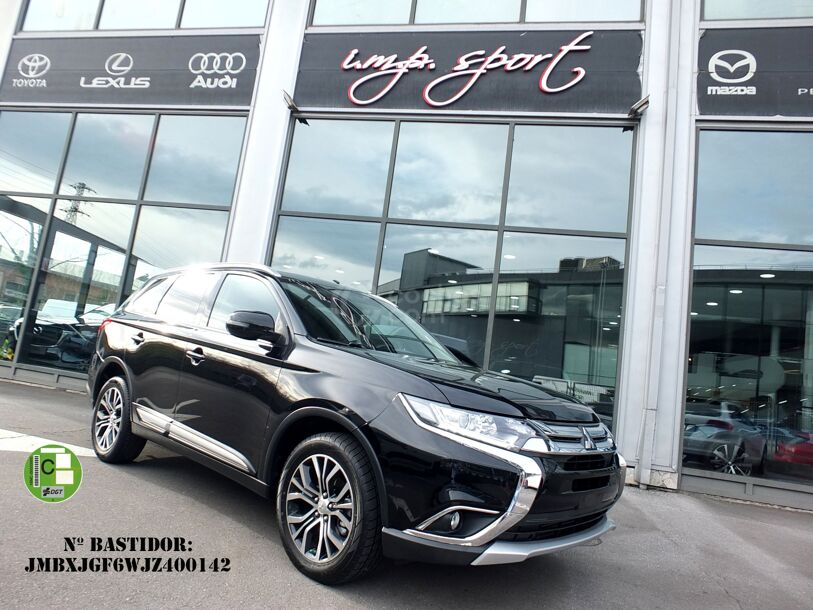 Foto del MITSUBISHI Outlander 220DI-D Motion 2WD 7pl.