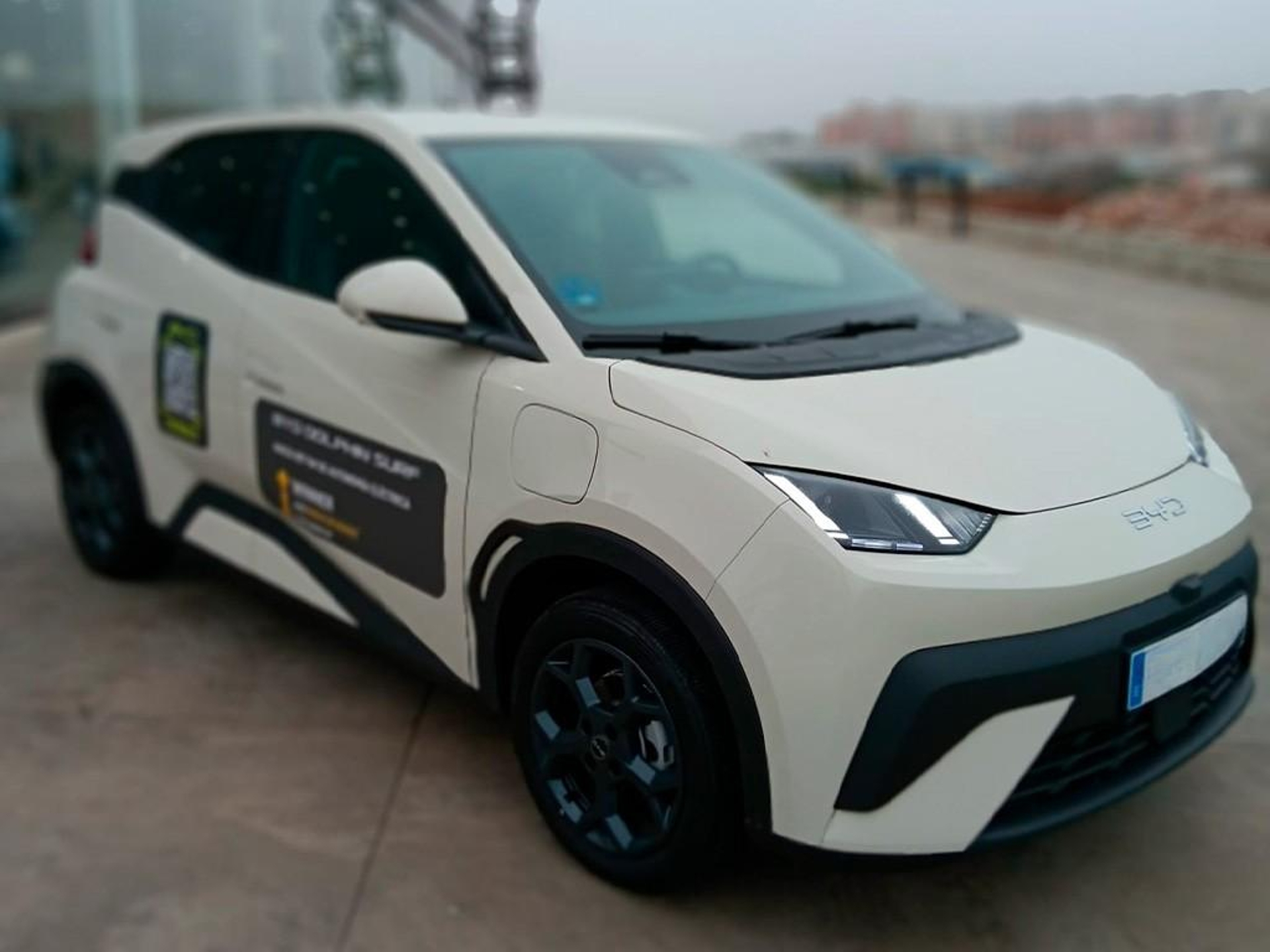 Imagen de BYD Dolphin Surf