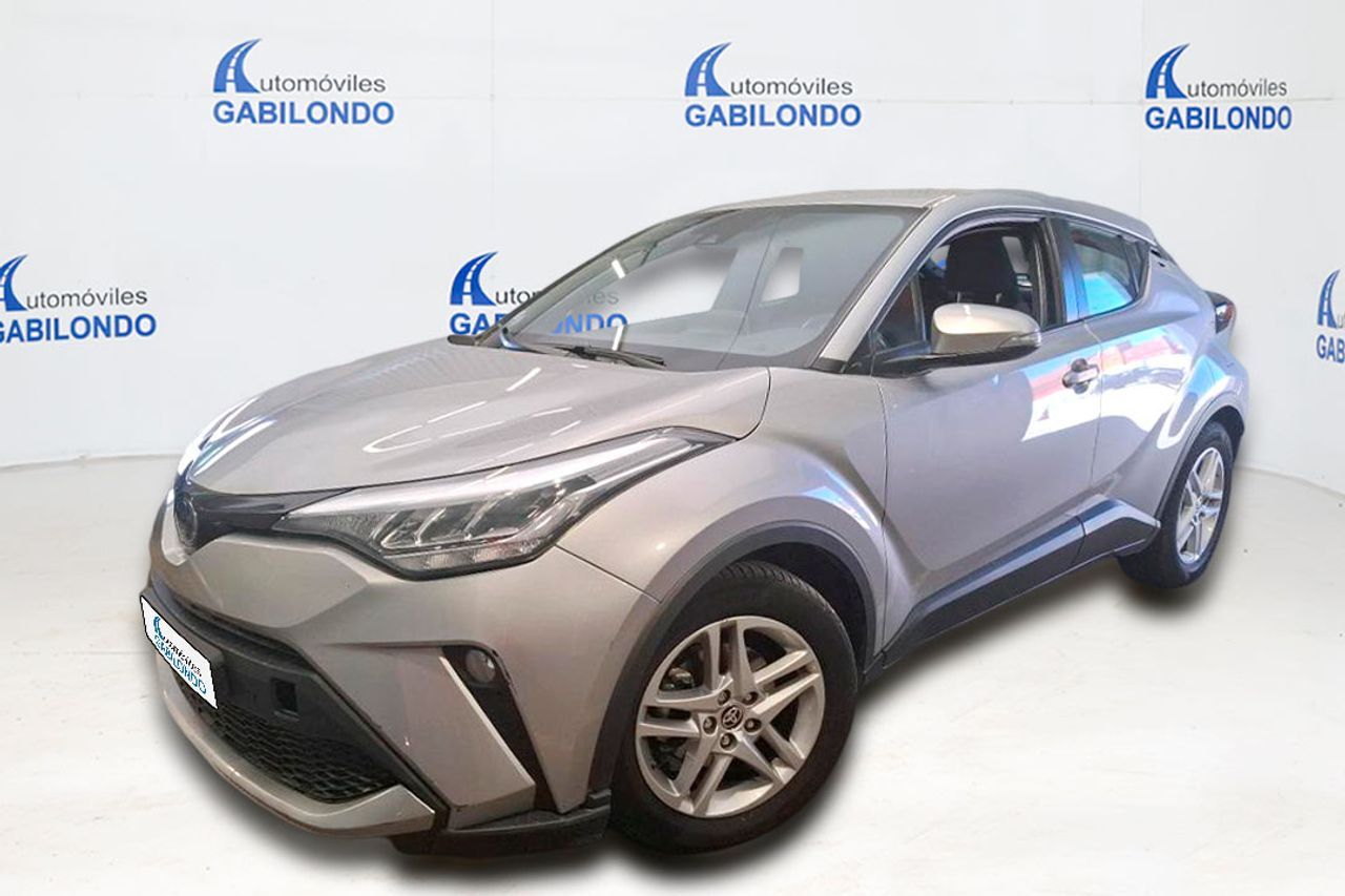 TOYOTA C-HR (2.0 180H Advance) en Valladolid