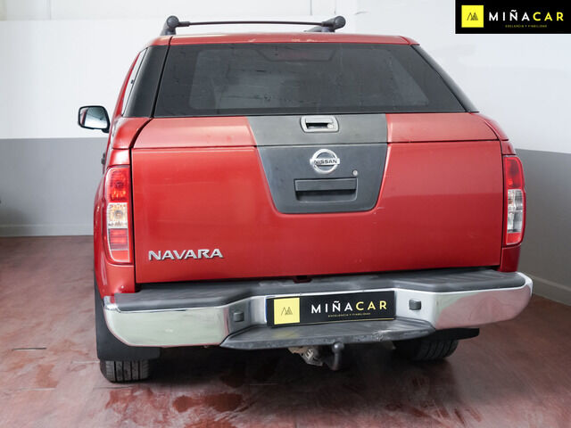 Foto del NISSAN Navara 2.5dCi SE DCb. 4x4