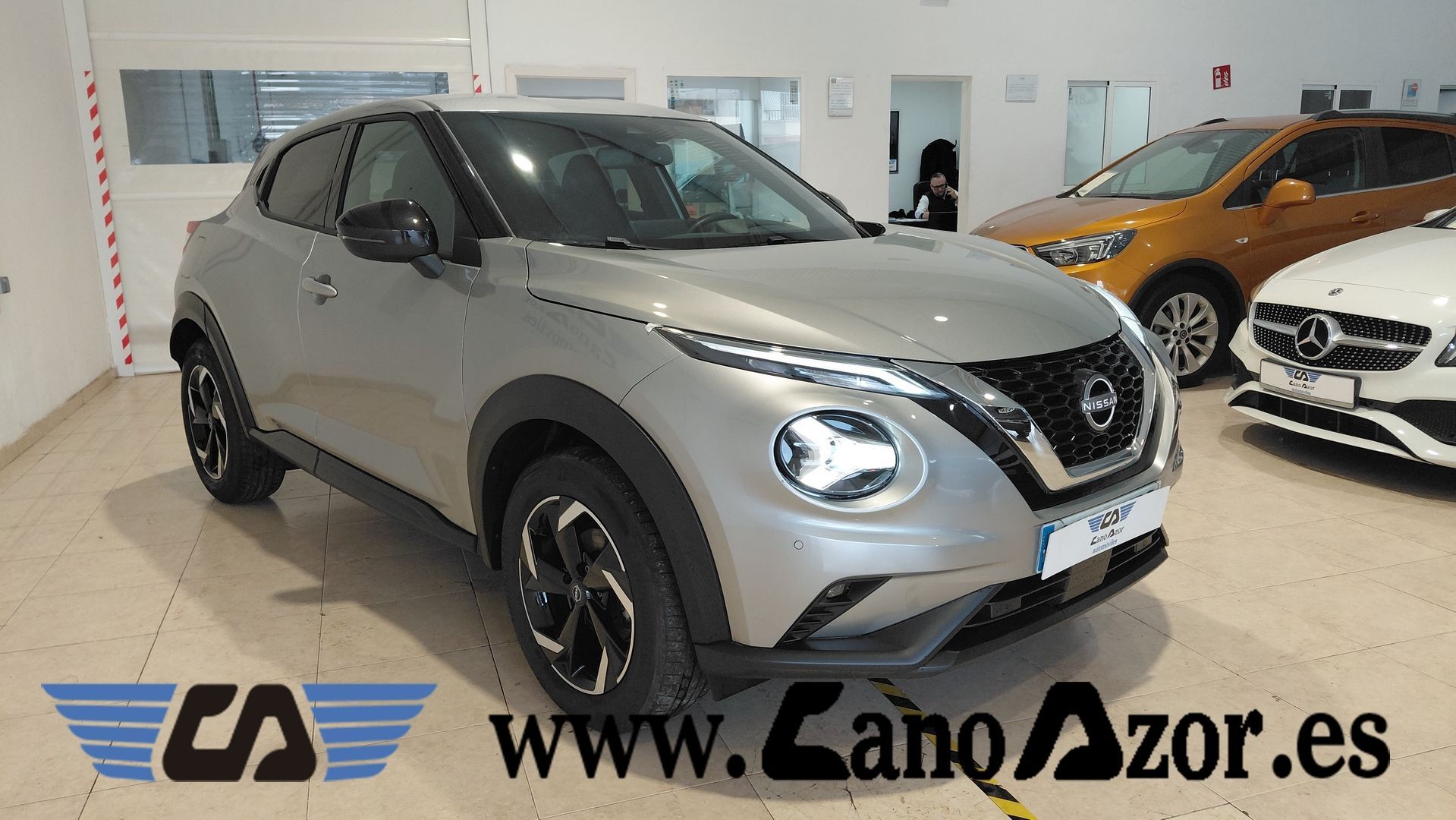 Foto del NISSAN Juke 1.0 DIG-T N-Connecta 4x2 DCT 7 114