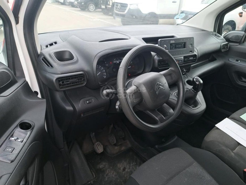 Foto del CITROEN Berlingo BlueHDi S&S Talla XL Feel 100