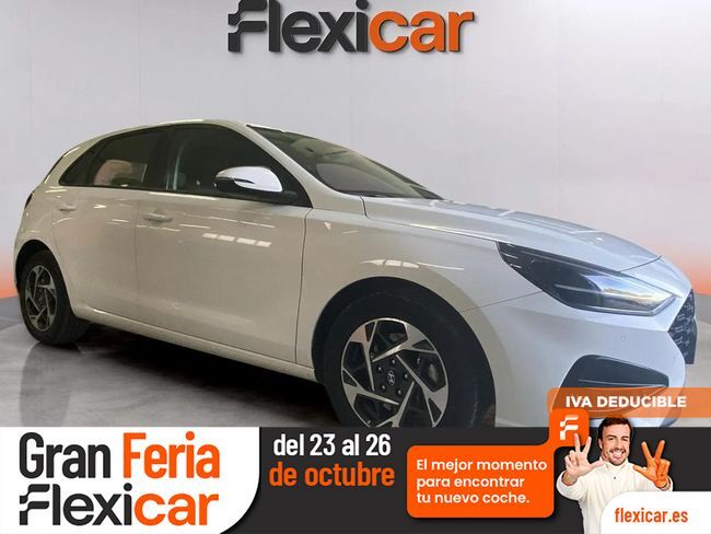 HYUNDAI i30 (1.0 TGDI 48V Klass) en Málaga